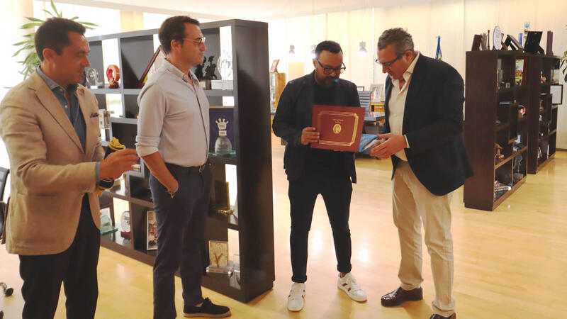 Benidorm recibe la visita del concejal del distrito neoyorkino de Queens, Francisco Moya