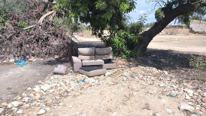 El PSOE reclama instalar alumbrado en tres aparcamientos disuasorios del Rincón