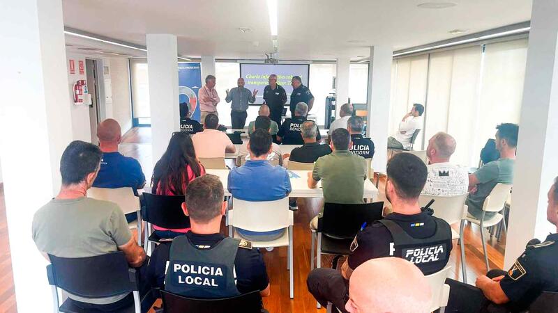 La SEM en Benidorm monitoriza el itinerario escolar en el CEIP Serra Aitana 