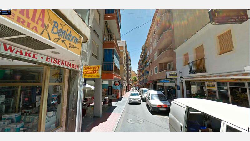 Mismo tramo de Tomás Ortuño, 2015. Street View Google.