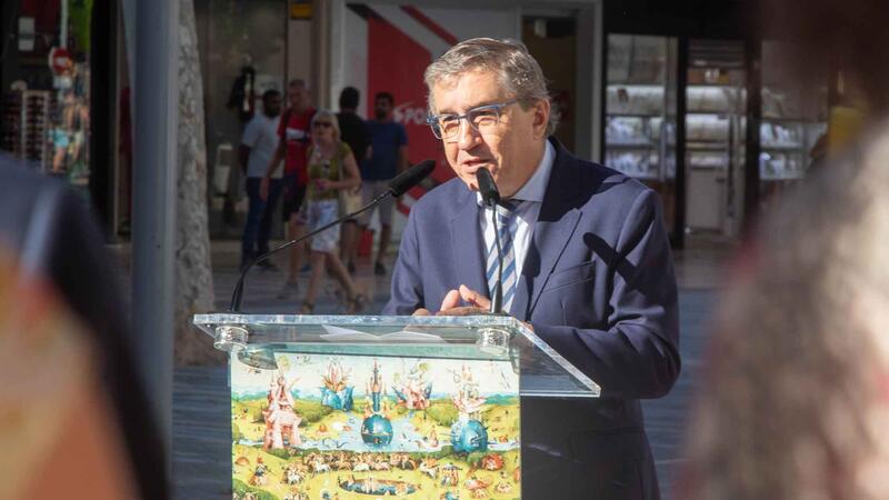 Benidorm establishes itself as a great open-air museum with the exhibition ‘El Prado in the Streets’