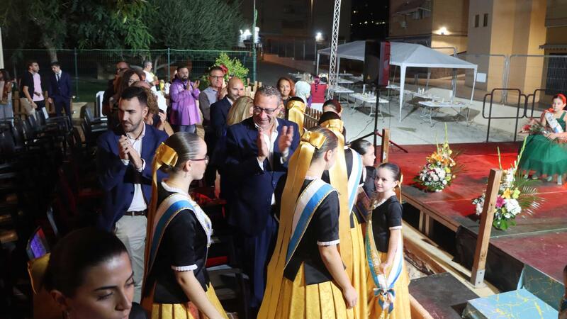 Sisters Lucía and Naiara Moreno Novella, crowned queens of the Imalsa II Festivities
