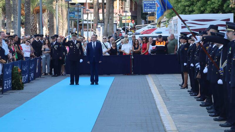 Benidorm conmemora el Día de la Policía Nacional con un acto solemne en el Paseo de Colón