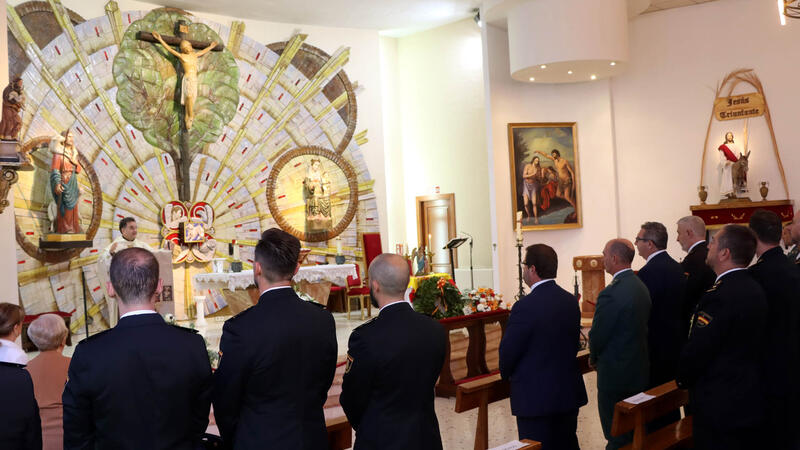 Benidorm conmemora el Día de la Policía Nacional con un acto solemne en el Paseo de Colón