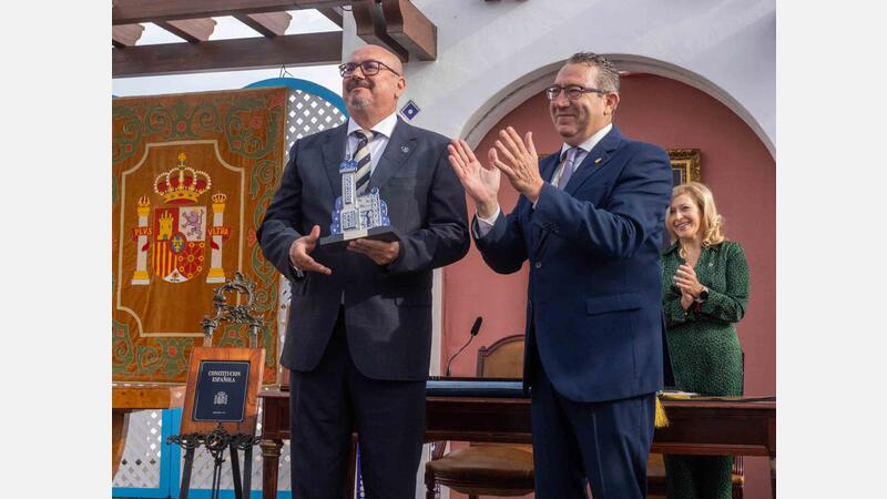 Toni Pérez reafirma, en el Dia de la Comunitat, el compromís de Benidorm i els valencians "amb el futur del país i les noves generacions"