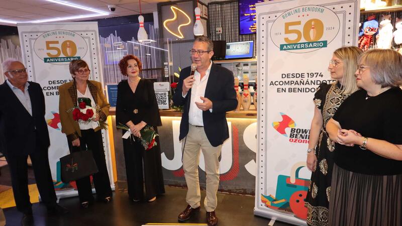 Bowling Benidorm celebra su 50 aniversario con un emotivo acto en sus instalaciones