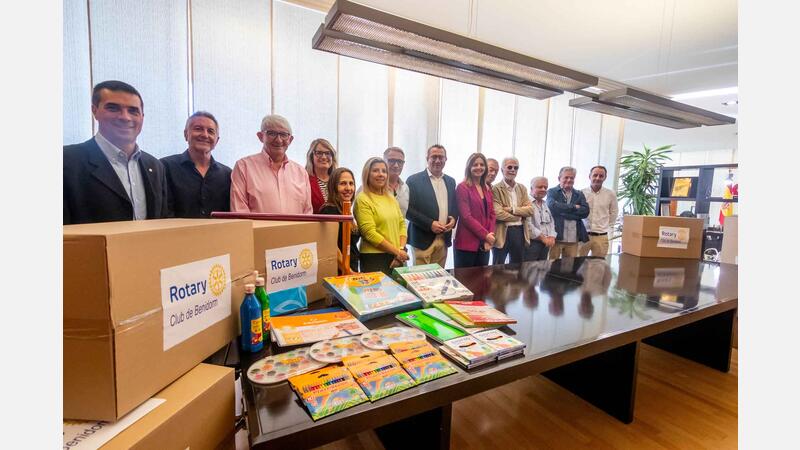 El Rotary Club de Benidorm dona a l