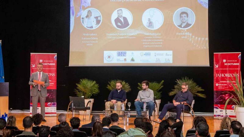 Toni Pérez aboga en el Foro de Turismo por que la IA “ayude a generar mejores alianzas entre lo público y lo privado”