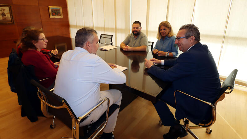 Benidorm aporta 185.000 euros para la organización de las Fiestas Mayores Patronales