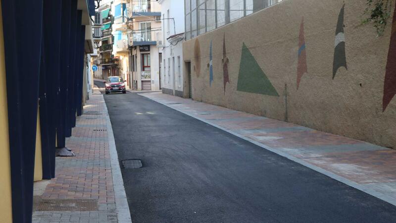 Benidorm finaliza las obras de renovación de las redes de alcantarillado y agua potable de la calle Pérez Martorell 