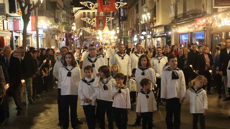 Fervor y devoción en el Día de la Mare de Déu