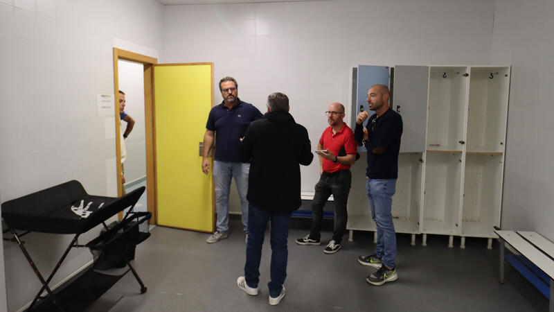 Benidorm invierte 72.585 euros en la reforma completa de los vestuarios de la piscina del Palau d’Esports