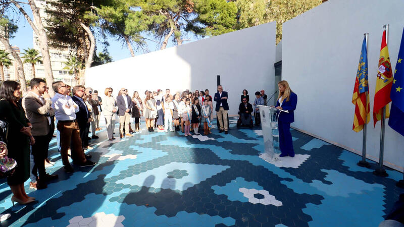 La historia marinera y de los grandes marinos de Benidorm, anclada para futuras generaciones en el Aula del Mar