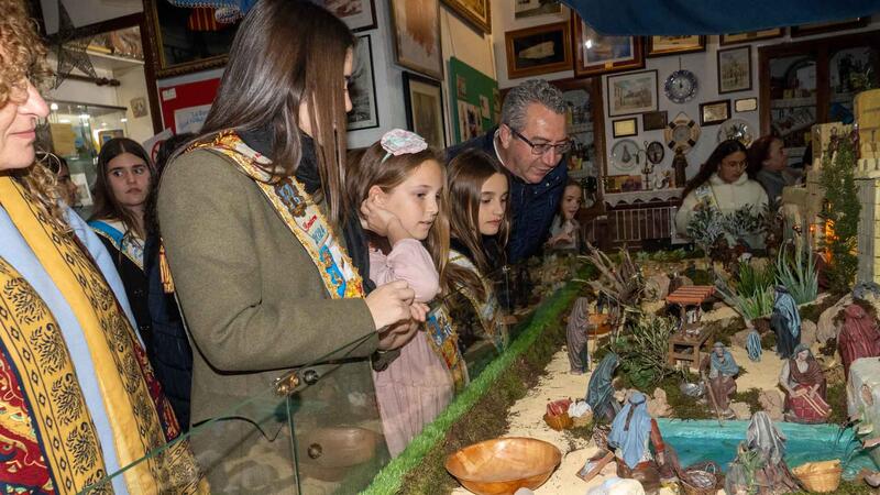 La Barqueta celebra Nadal amb el seu tradicional pesebre de més de 300 figures