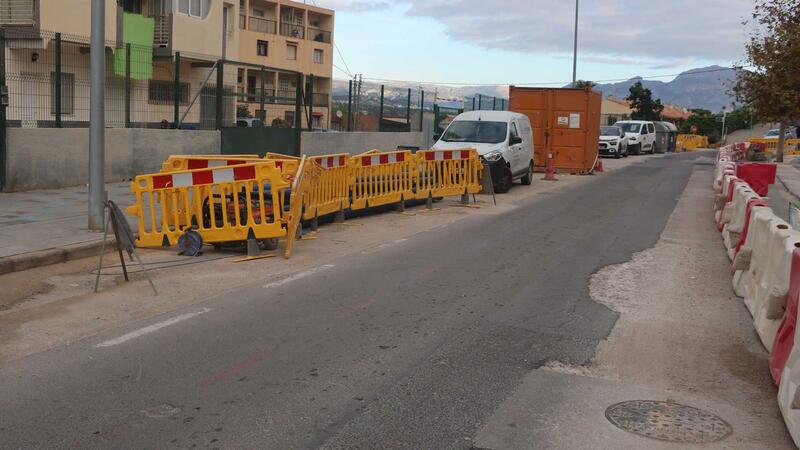 La avenida Montecarlo contará con una red de agua regenerada tras la finalización de la obra de renovación de infraestructuras hídricas 