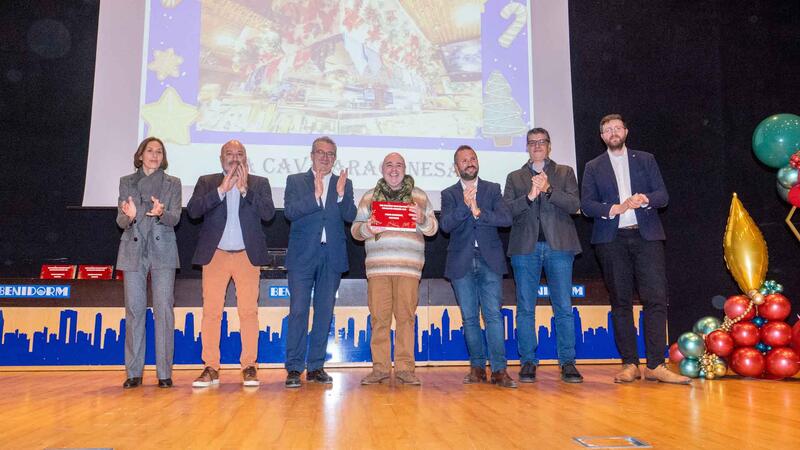 Benidorm entrega sus premios de escaparatismo navideño con récord de participación