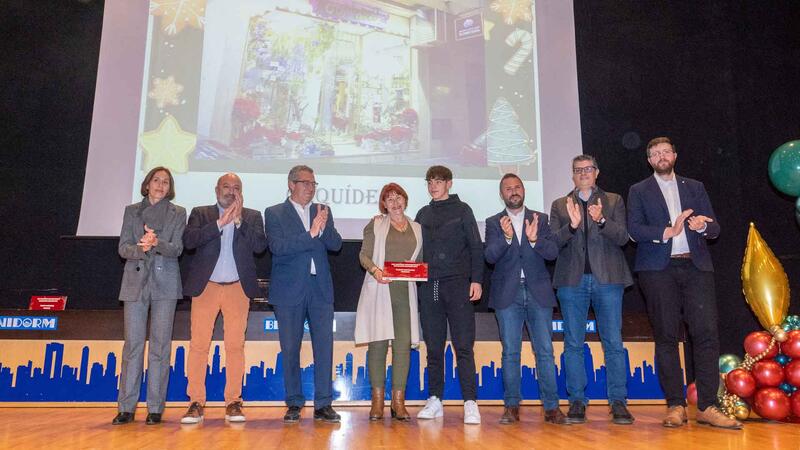 Benidorm entrega sus premios de escaparatismo navideño con récord de participación