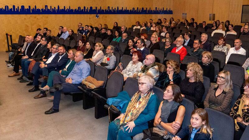 Benidorm entrega sus premios de escaparatismo navideño con récord de participación