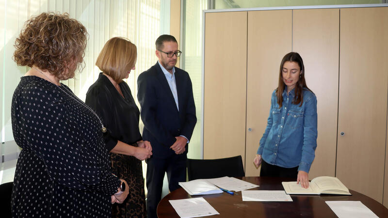 El Ayuntamiento incorpora a tres trabajadores para reforzar las áreas de Intervención y Urbanismo