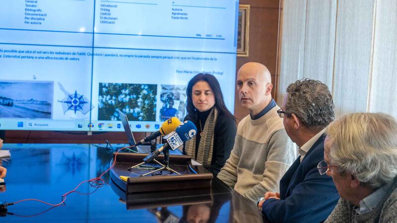 El ‘Diccionari de Benidorm’, con más de mil artículos e imágenes, da un salto tecnológico y mejora en accesibilidad 