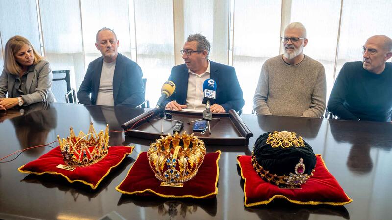 Benidorm preparada para recibir a los Reyes Magos, que llegarán acompañados por un millar de personas