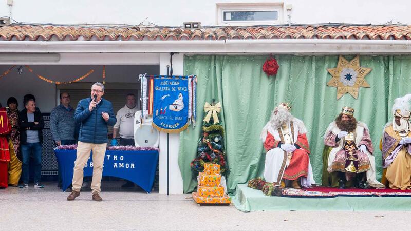 La magia de la Navidad vuelve a Benidorm en la Gran Cabalgata de Reyes Magos