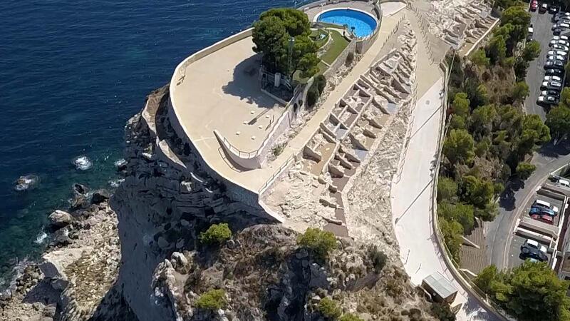 Algo más de 53.000 personas visitaron el yacimiento del Tossal de La Cala durante 2024