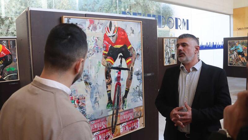 Benidorm expone la muestra ‘L’Art del Ciclocross’ de Miguel Soro con motivo de la celebración este fin de semana de la Copa del Mundo