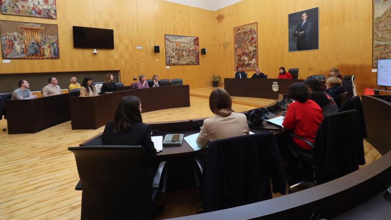 El Consejo Territorial de FP de la Marina Baixa se reúne en Benidorm para renovar su composición