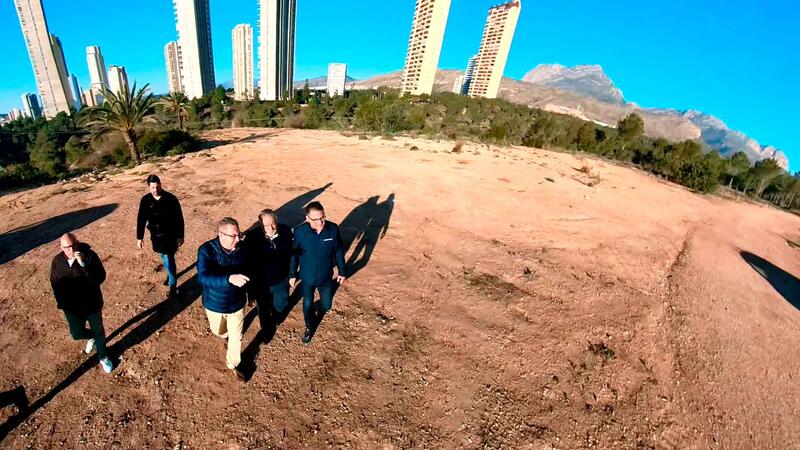 Benidorm completes the installation of two new ziplines in Moralet and will include another calisthenics area