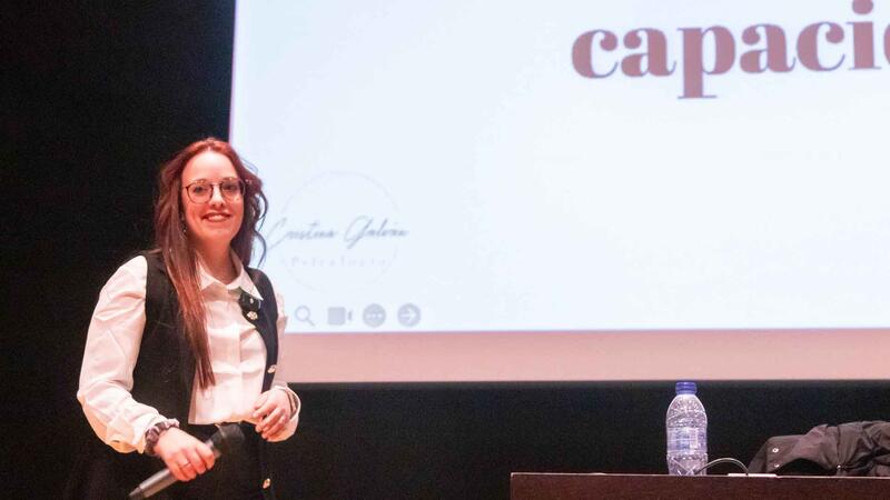 El autismo y las altas capacidades, a debate en las AMPA de Benidorm y comarca