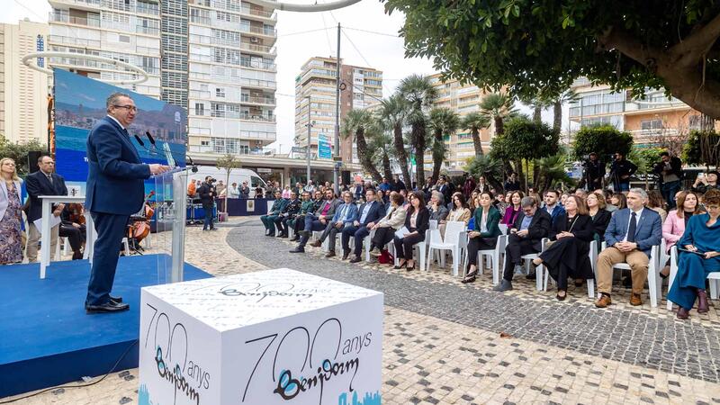 La Comissió Europea fa lliurament a Benidorm el distintiu que el reconeix com a Pioner Verd del Turisme Intel·ligent de la UE per a 2025