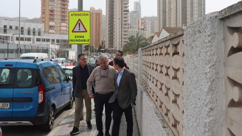 Benidorm señaliza los 21 puntos críticos identificados en el Plan de Actuación Municipal ante el Riesgo de Inundaciones 