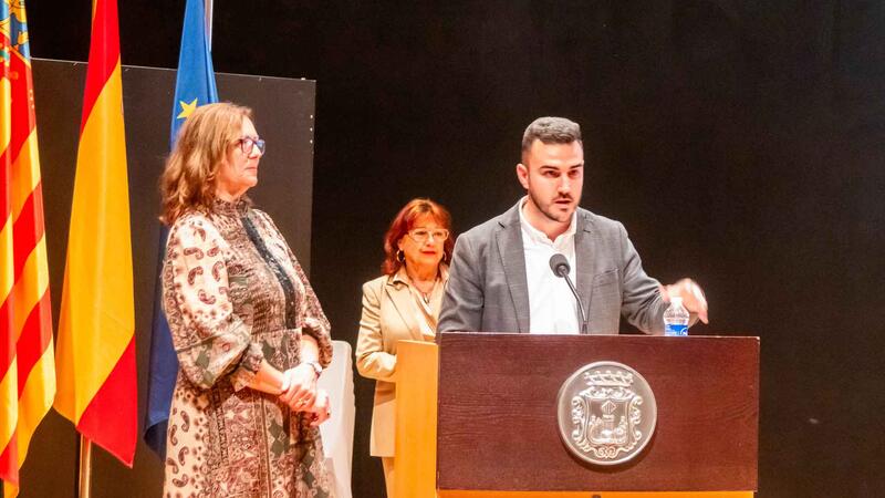 Benidorm acoge la VI edición de su Festival Internacional de Poesía