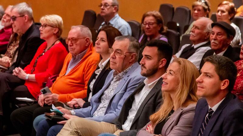 Benidorm acoge la VI edición de su Festival Internacional de Poesía