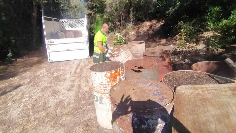 De Zárate: “Estamos actuando en el barranco de Xixo con limpiezas periódicas a la espera de que la CHJ autorice el proyecto de El Moralet”