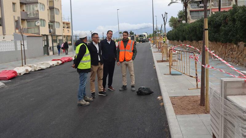 Benidorm finaliza las obras de renovación de infraestructuras hidráulicas y mejora de la escena urbana en Montecarlo y Armada Española 