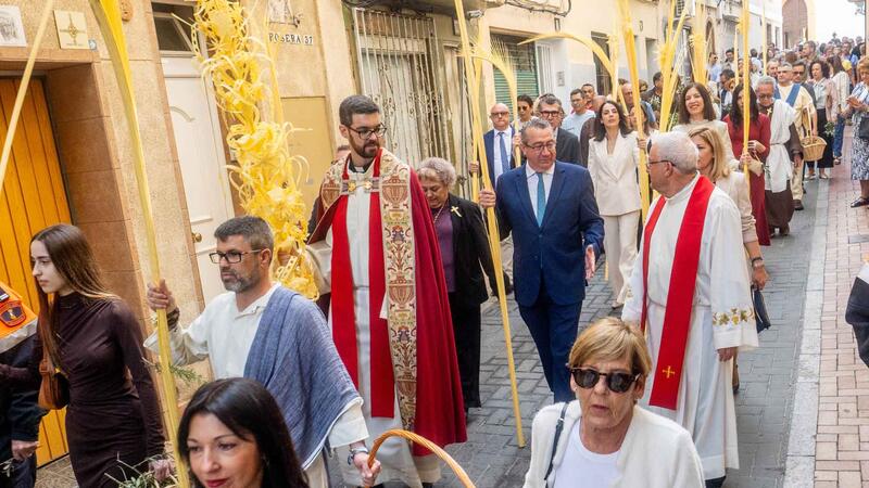 El Domingo de Ramos, lleno de fervor y devoción, abre la Semana Santa en Benidorm