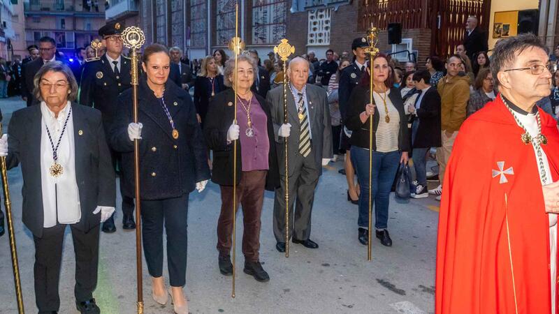 La procesión de Nuestra Señora de la Esperanza y la Paz sale a la calle en Benidorm