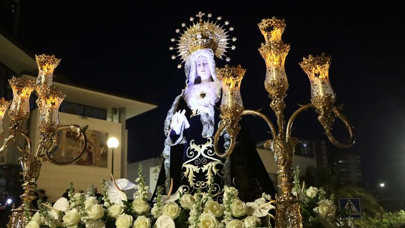 Silence reigns in Foietes-Madrid neighbourhood, to accompany the Last Supper, the Virgin of Sorrows, and the Christ of Forgiveness
