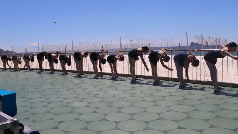 Benidorm celebra el Día Mundial de la Danza con una clase magistral en el Paseo de Poniente 