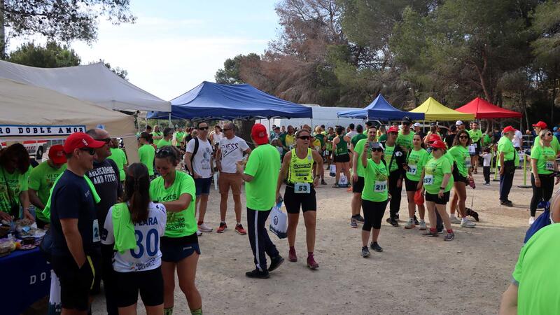 Around 500 people support Doble Amor in the sixth edition of its Solidarity Cross
