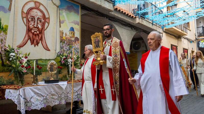 Devoción y tradición en la conmemoración de la Santa Faz en Benidorm