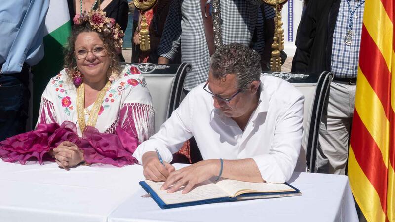 La Salida de Romeros pone el punto final al Triduo de la Hermandad del Rocío de Benidorm