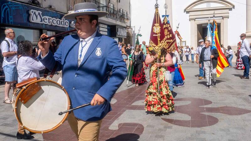 La Salida de Romeros pone el punto final al Triduo de la Hermandad del Rocío de Benidorm