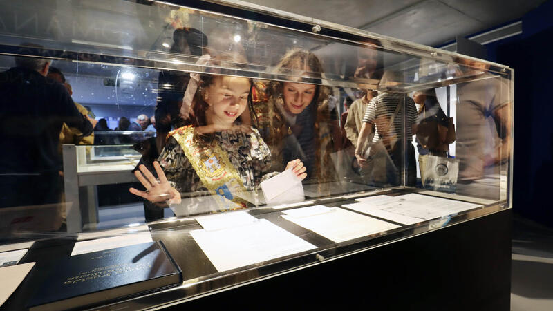 An exhibition explains the history of the Town Charter from 1325 through the documents that are preserved.