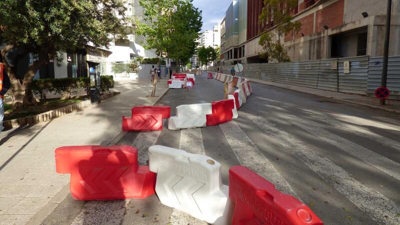 Benidorm inicia la renovación de infraestructuras hidráulicas en un nuevo tramo de la calle Ibiza 