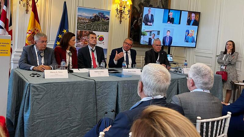 Benidorm exposa a Londres el seu model sostenible davant turoperadors britànics de la mà de Turespaña 