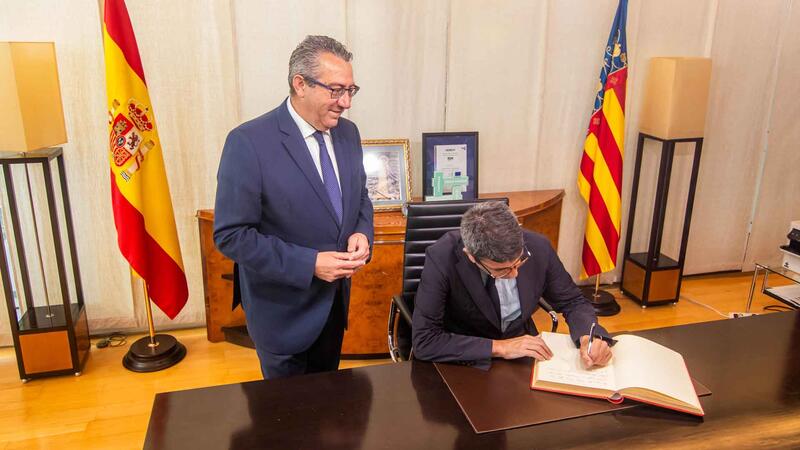 Benidorm defends the values ​​of peace and solidarity as fundamental pillars on Europe Day