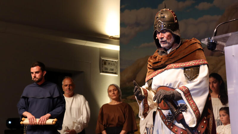 Benidorm claims its seven centuries of history in the performance of the Town Charter